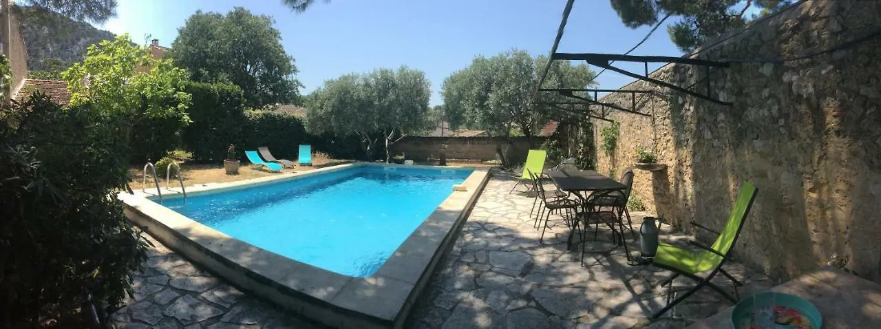 Holiday home Maison Daumas Billard Francais Et Piscine Robion en Luberon France