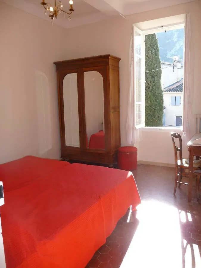 Maison Daumas Billard Francais Et Piscine Robion en Luberon Holiday home